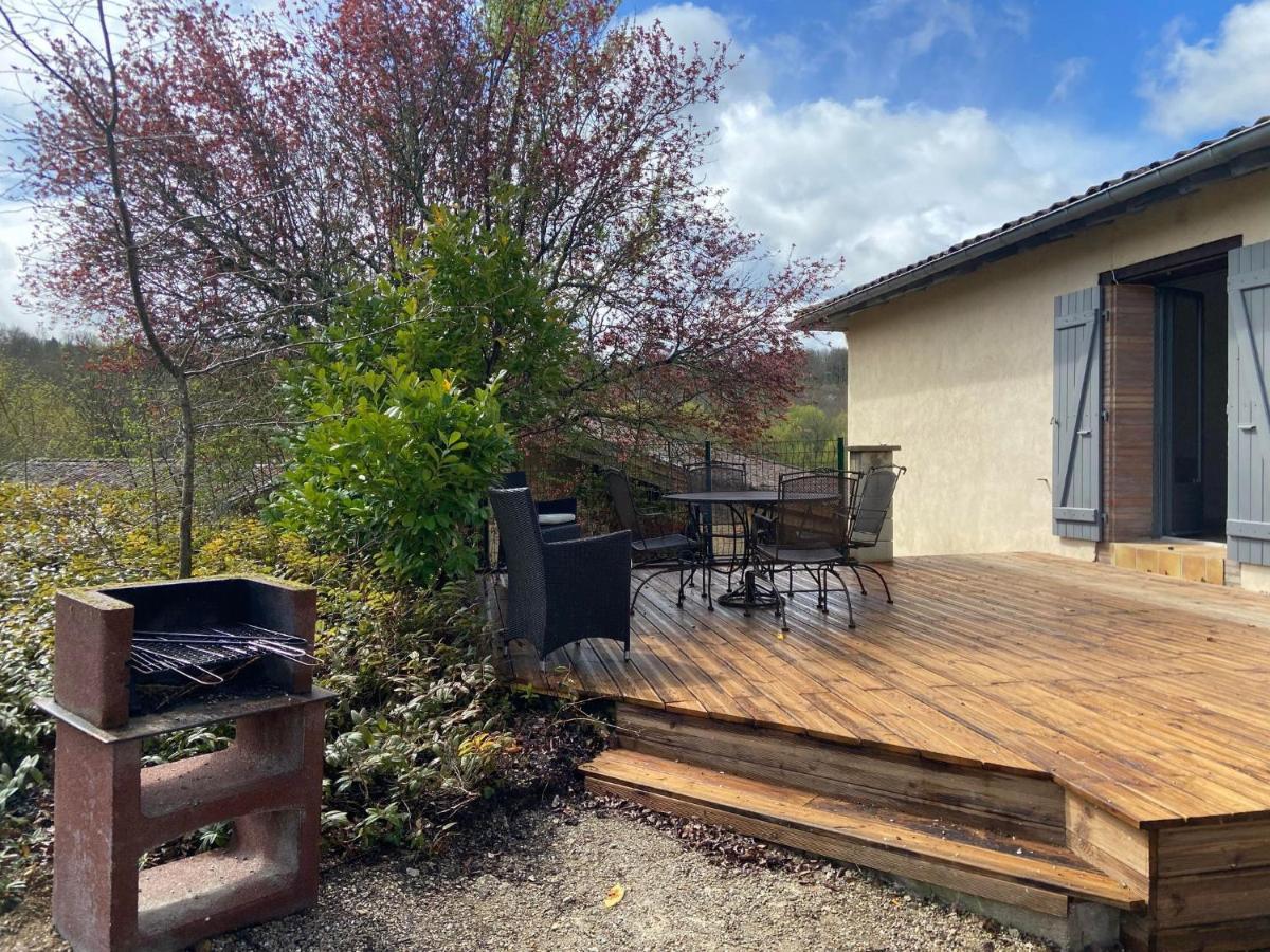 Вилла Ferme Du Bois Du Pouget La Salvetat-Belmontet Экстерьер фото